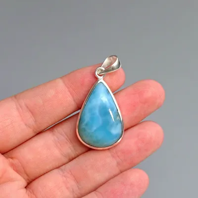Larimar přívěšek top kvalita 9,4g, Dominikánská republika Larimar přívěšek top kvalita 9,4g, Dominikánská republika