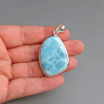 Larimar přívěšek top kvalita 17,8g, Dominikánská republika Larimar přívěšek top kvalita 17,8g, Dominikánská republika