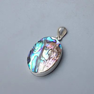 Abalone/Paua mušle přívěsek 12,5g, Nový Zéland