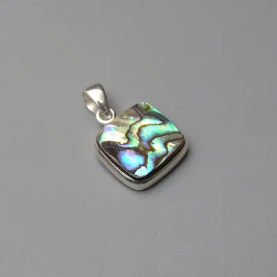 Abalone/Paua mušle přívěsek 4,1g, Nový Zéland