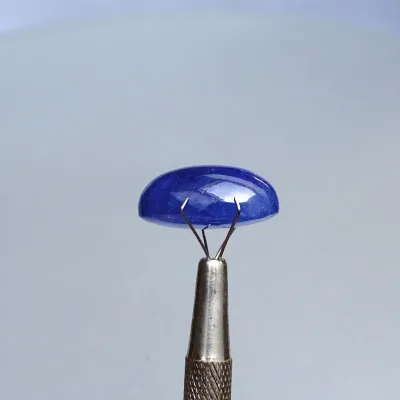 Tanzanit kabošon 26,37ct, Tanzánie | MINERALS-STONES®