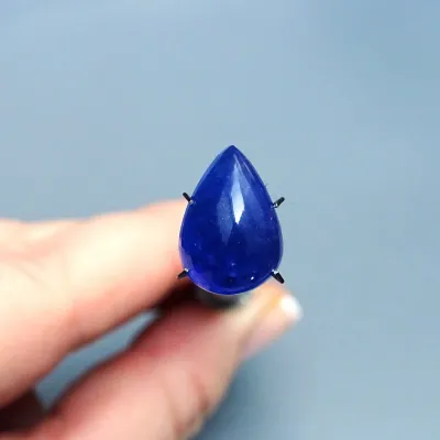 Tanzanit kabošon 11,35ct, Tanzánie | MINERALS-STONES®