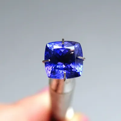 Tanzanit investiční drahokam 3,20ct, Tanzánie