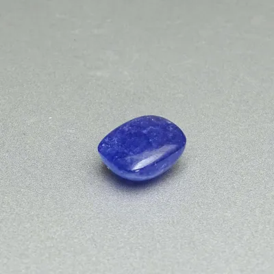 Tanzanit kabošon 11,35ct, Tanzánie | MINERALS-STONES®