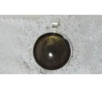 Obsidián – přívěsky z přírodního vulkanického skla