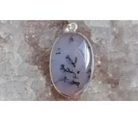 Dendritický opál – přívěsky z přírodního opálu s dendrity