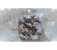 Astrofylit přívěsek