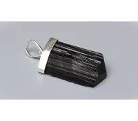 Černý turmalín (skoryl)